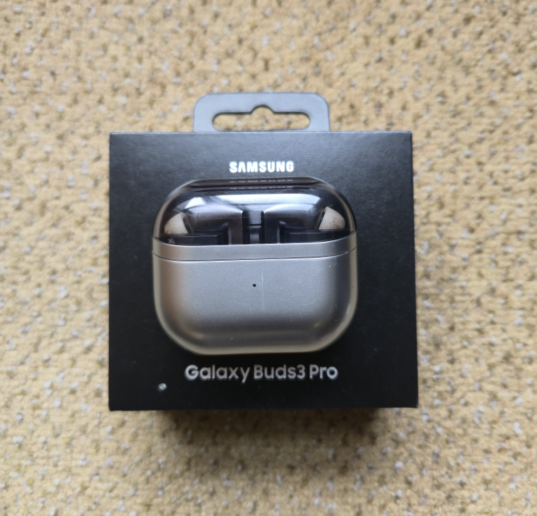 Samsung Galaxy Buds3 Pro - Used with Box - photo 2