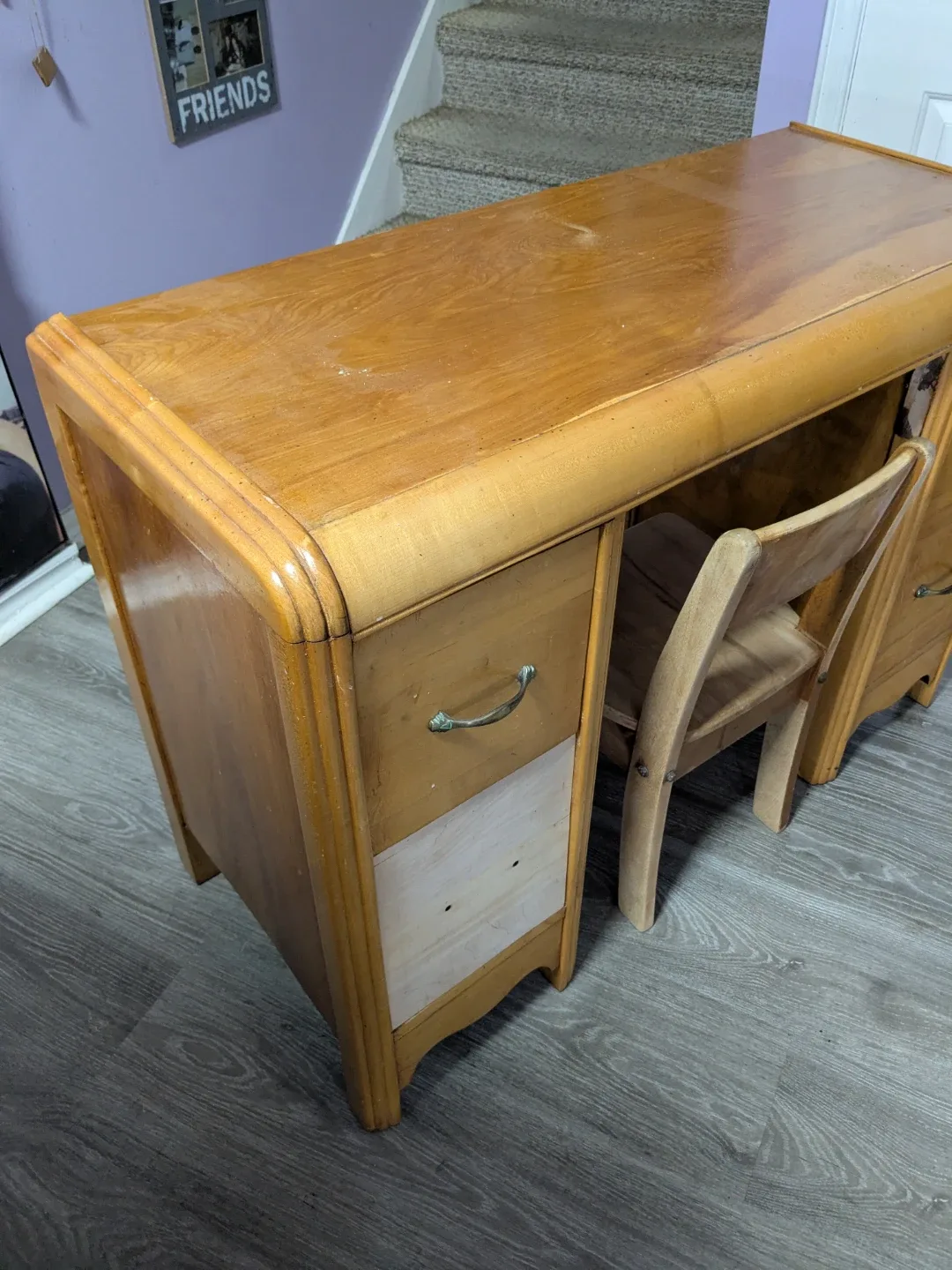 Children's Desk image indicator(2)