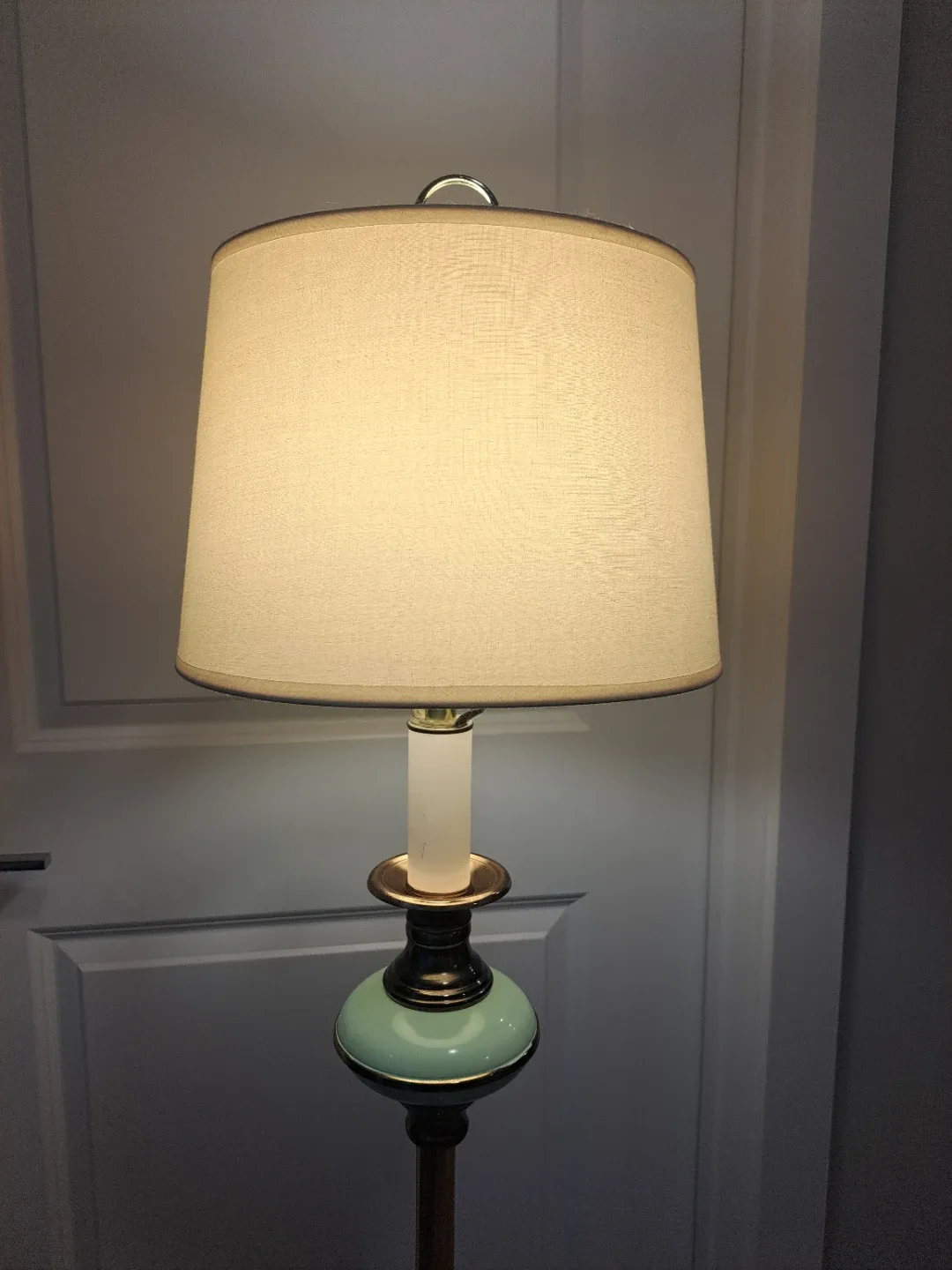 Standing Lamp with Shade image indicator(2)