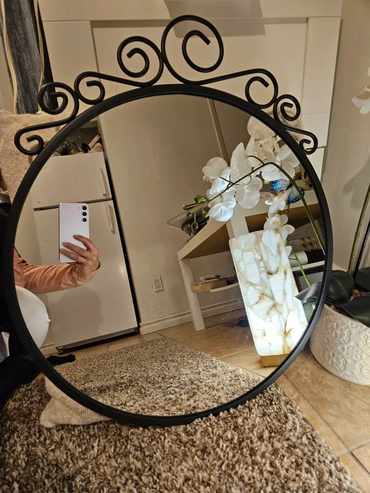 (Moving Sale)IKEA Round Mirror image indicator(2)