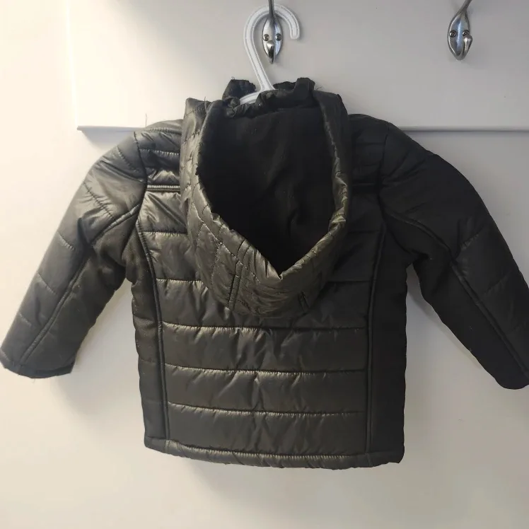 UR Urban Republic Kids Black Puffer Jacket, Size 3T image indicator(3)