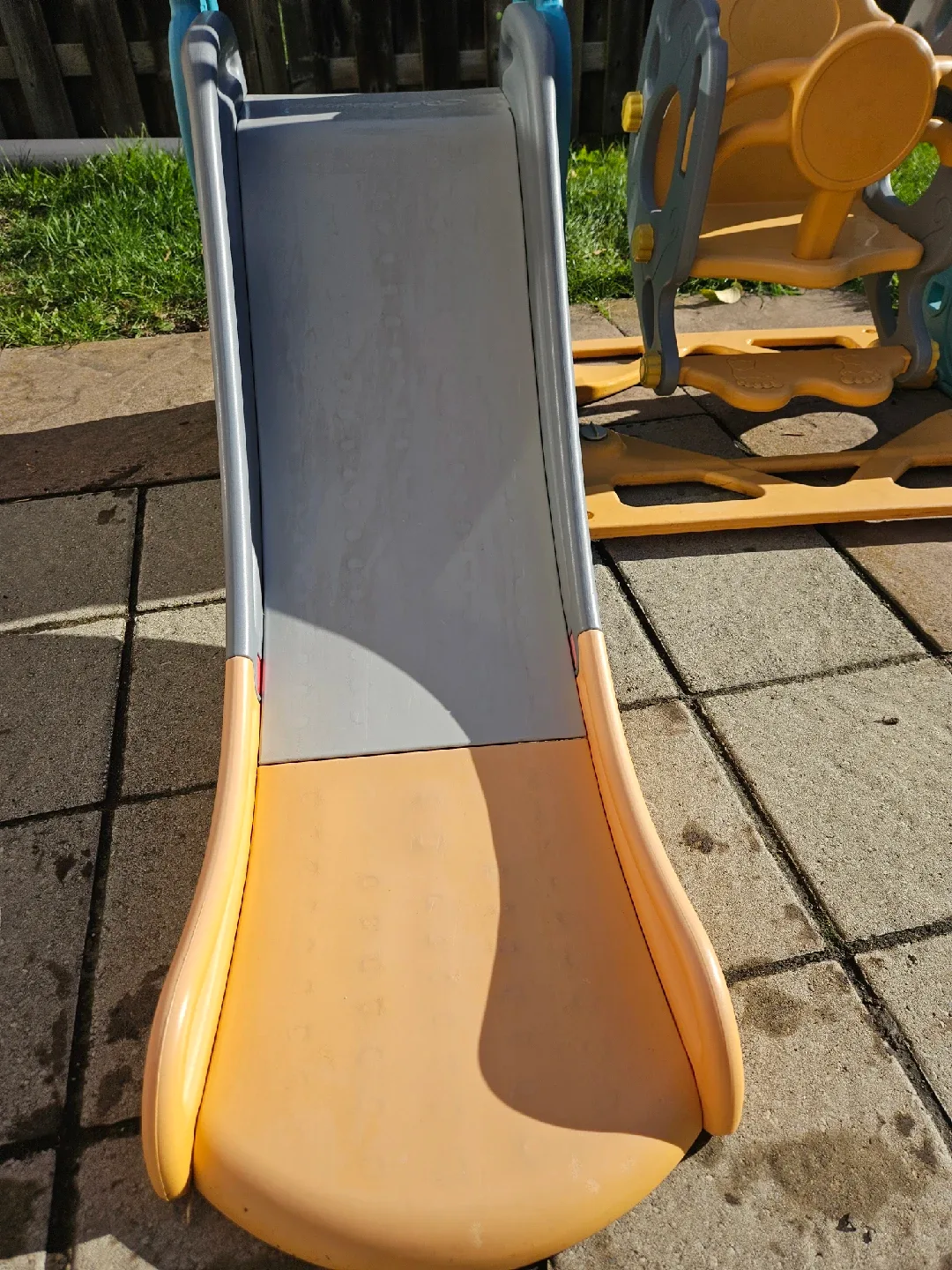 Kids Slide and Swing Set - Fun Outdoor Play! image indicator(3)