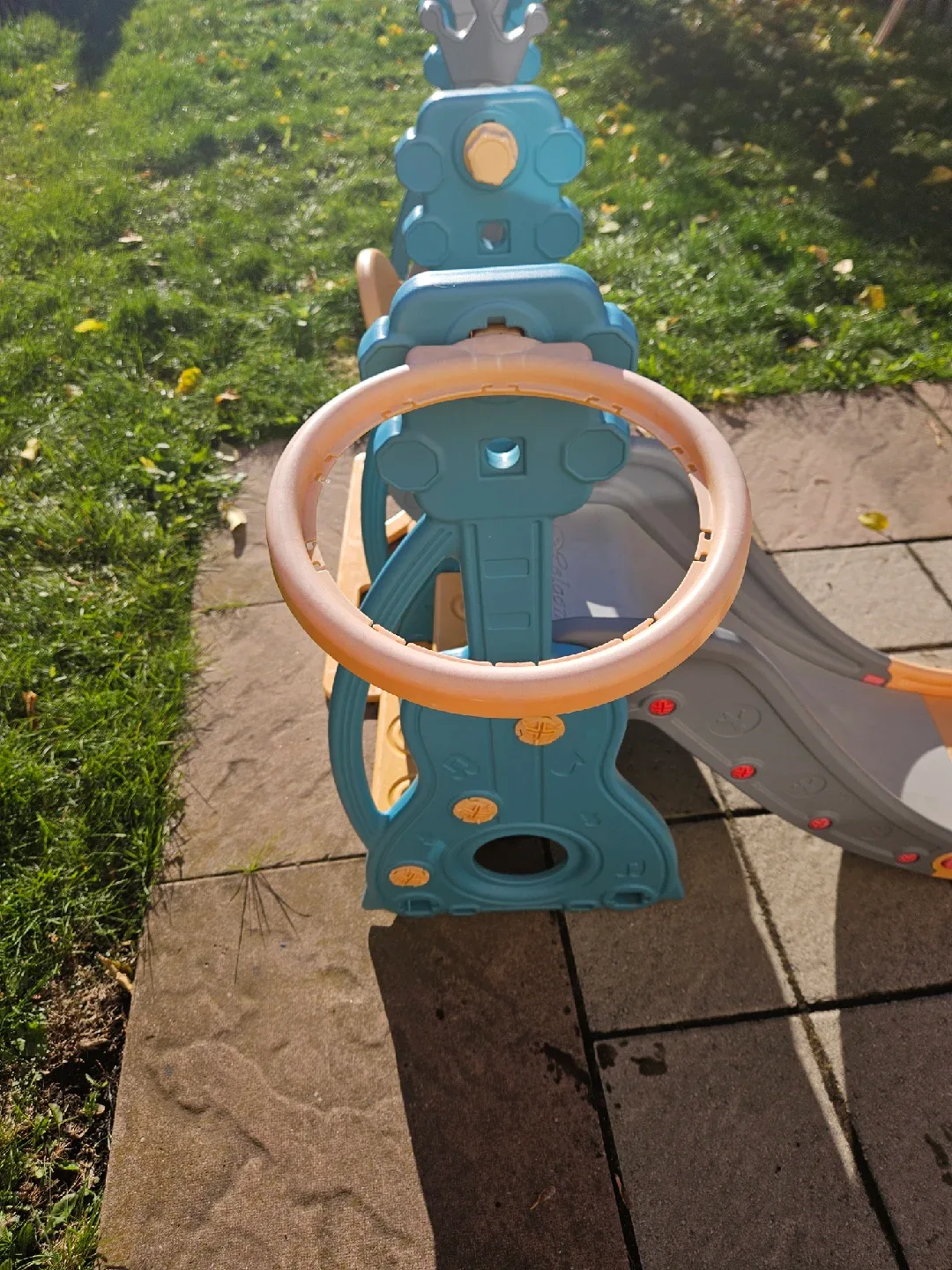 Kids Slide and Swing Set - Fun Outdoor Play! image indicator(4)