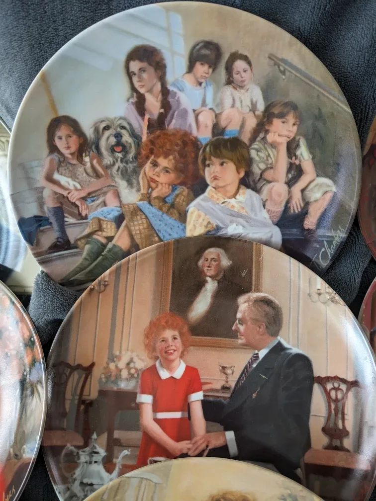 Knowles Annie Collector Plates - Set of 7 image indicator(6)