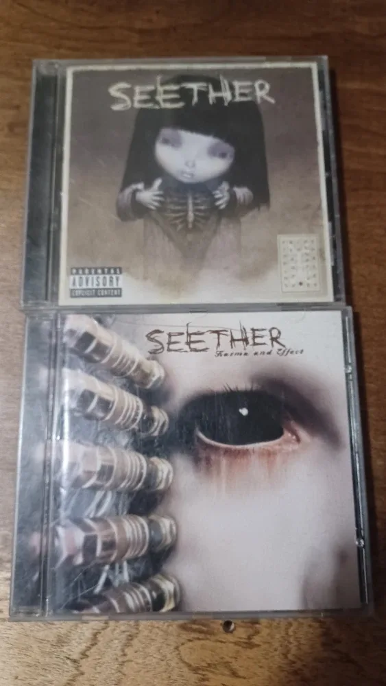 Seether & Killswitch Engage CDs image indicator(4)