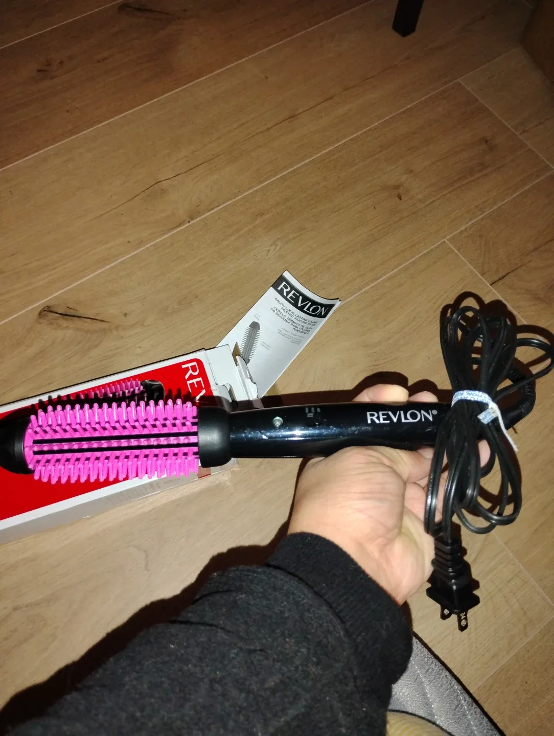 Revlon Pro Style Volume Heated Silicone Brush image indicator(5)