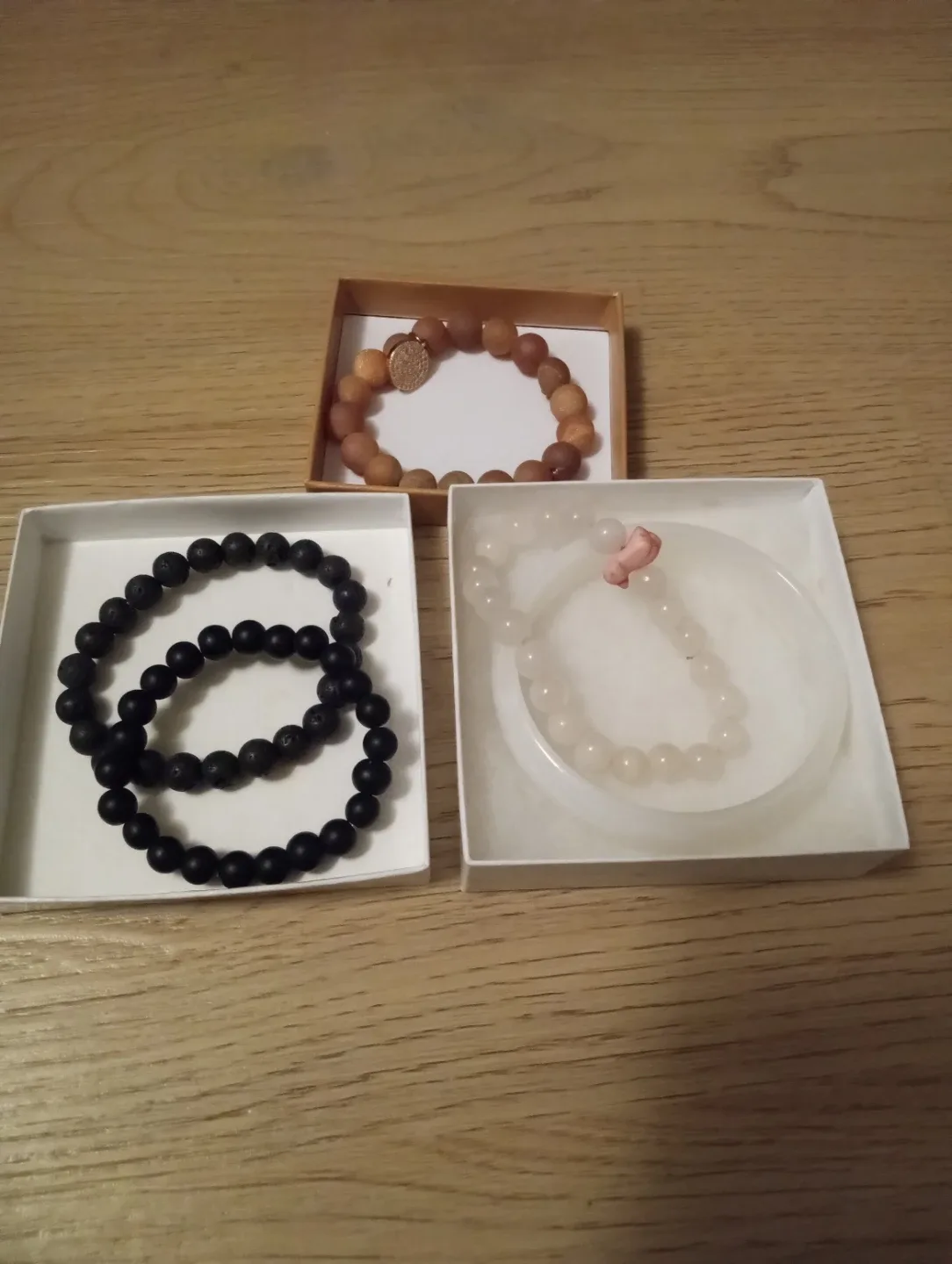 ccllections Beaded Bracelets  $20 for all, offer low cost. image indicator(3)