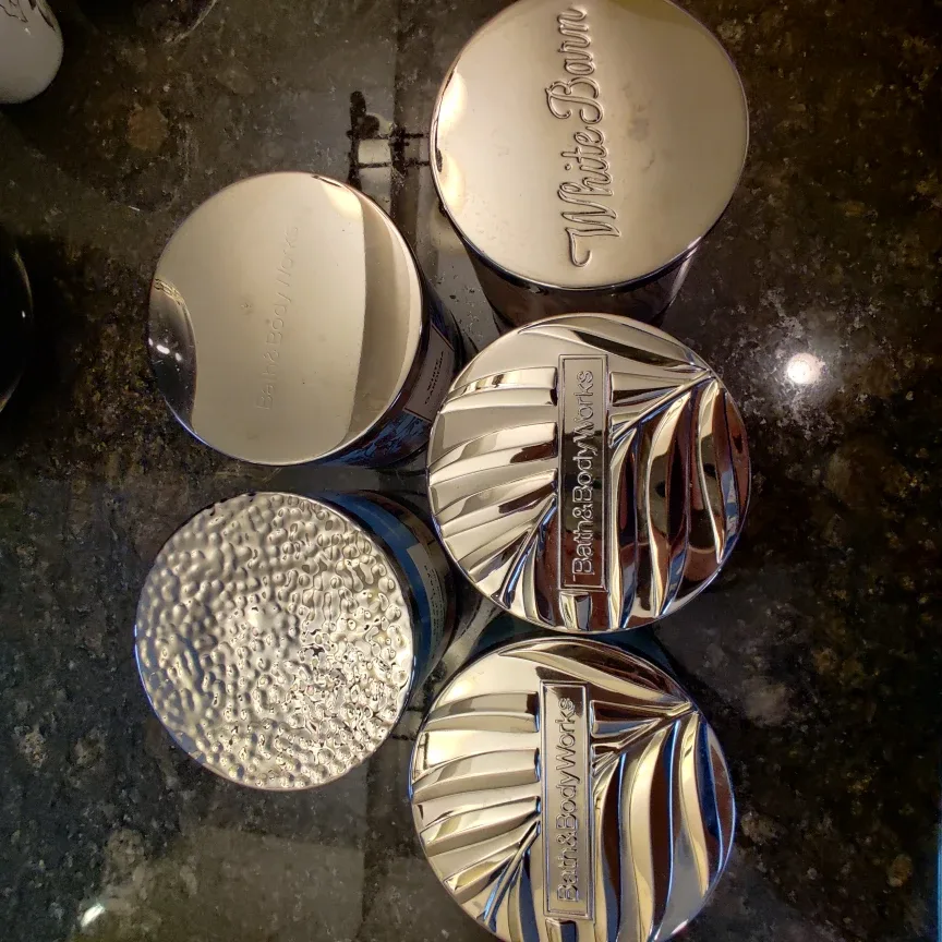 Bath & Body Works Scented Candles image indicator(2)