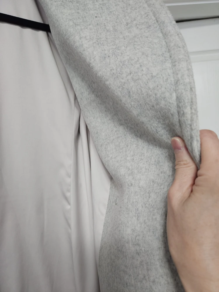Club Monaco Wool Blend Coat - Size M/M - photo 5