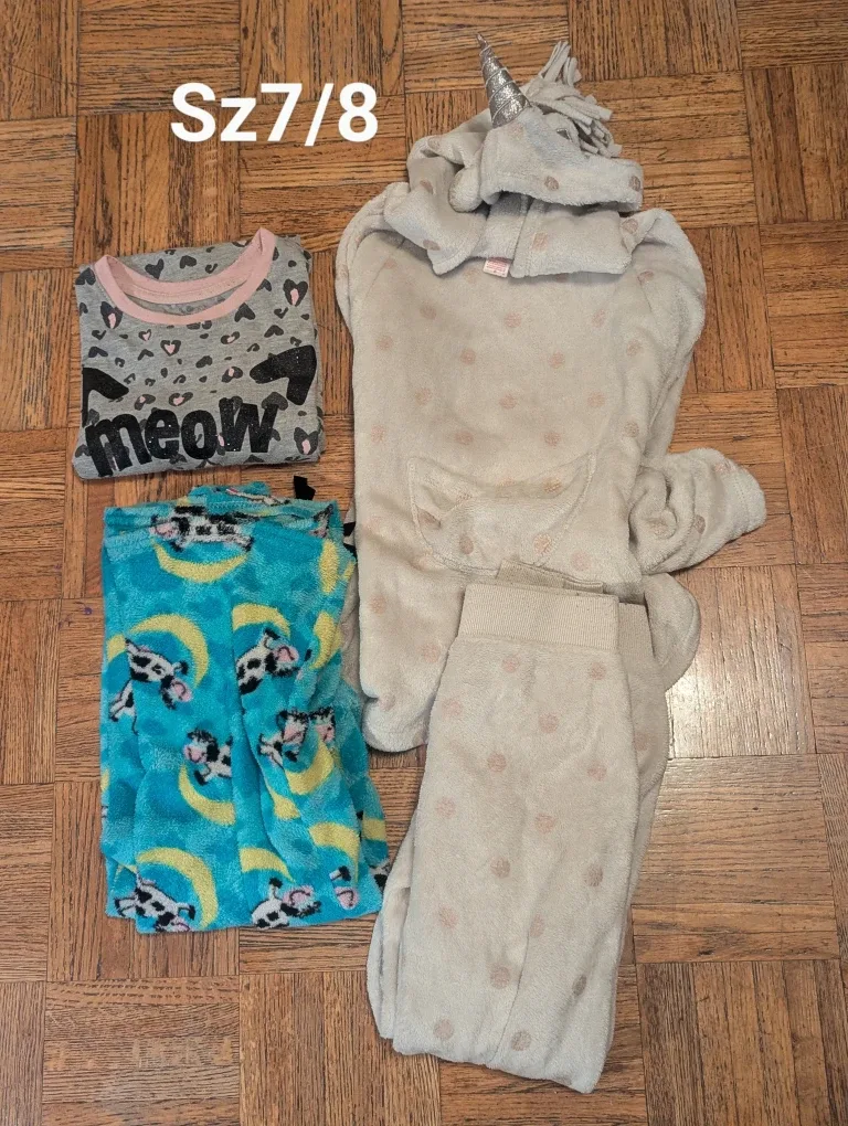 Girls' Clothing Bundle - Size 7/8 to 12/14 image indicator(7)