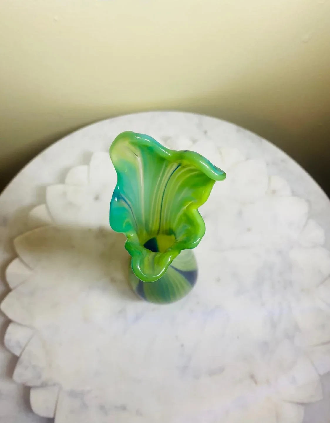 Green and Blue Art Glass Vase image indicator(3)