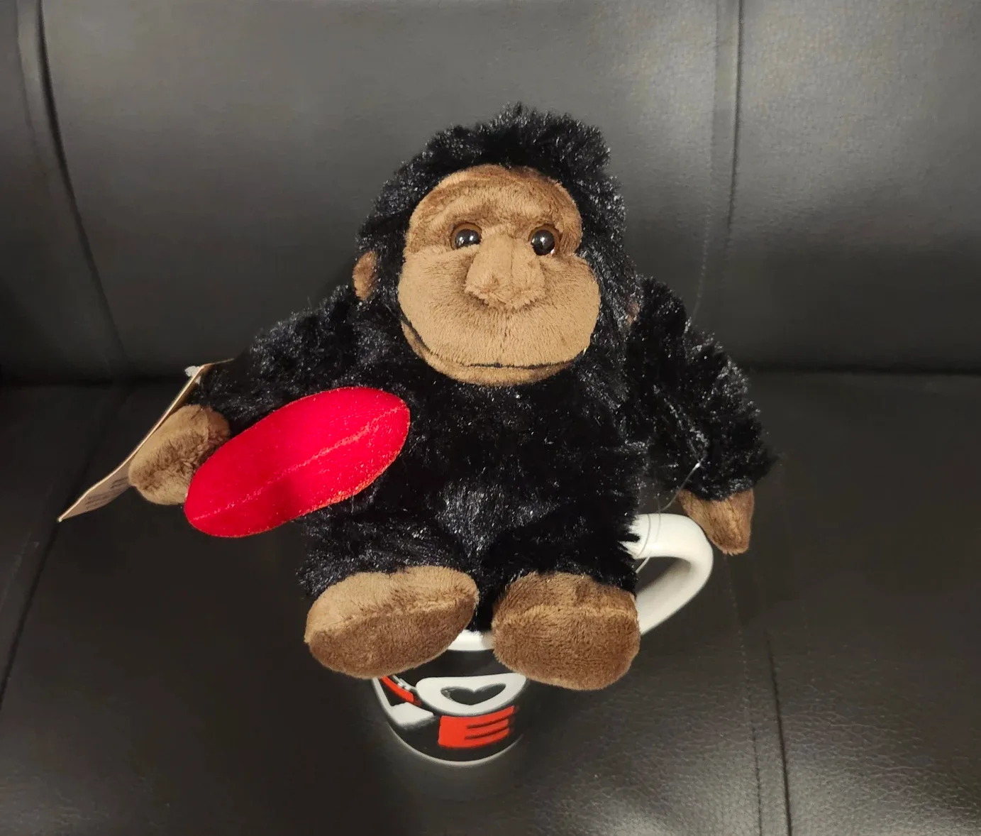 NEW Gorilla Plush in Love Mug image indicator(3)