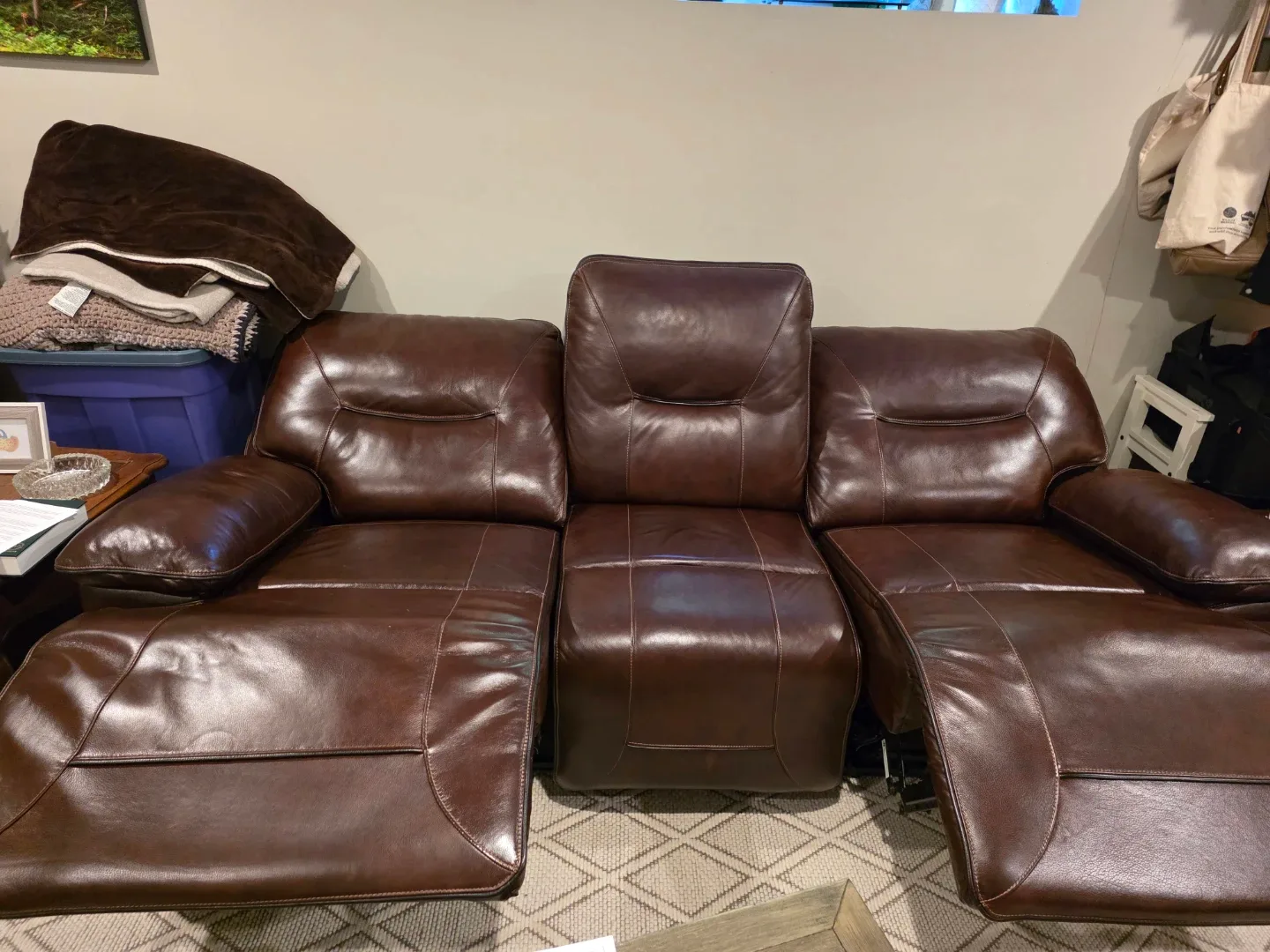 Brown Leather Reclining Sofa image indicator(2)