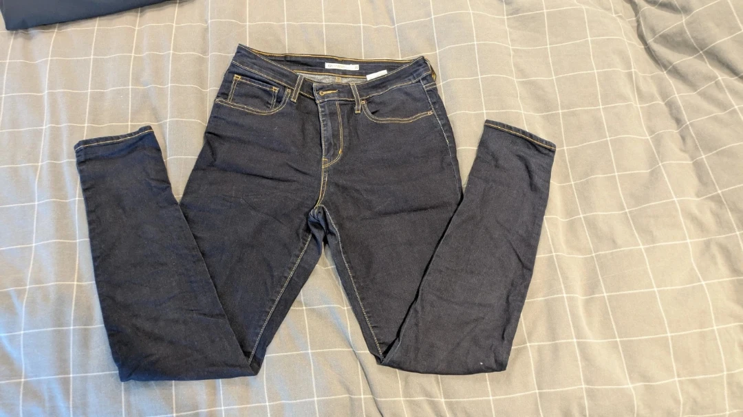 Levi's 721 High Rise Skinny Jeans - Size 30 - photo 3