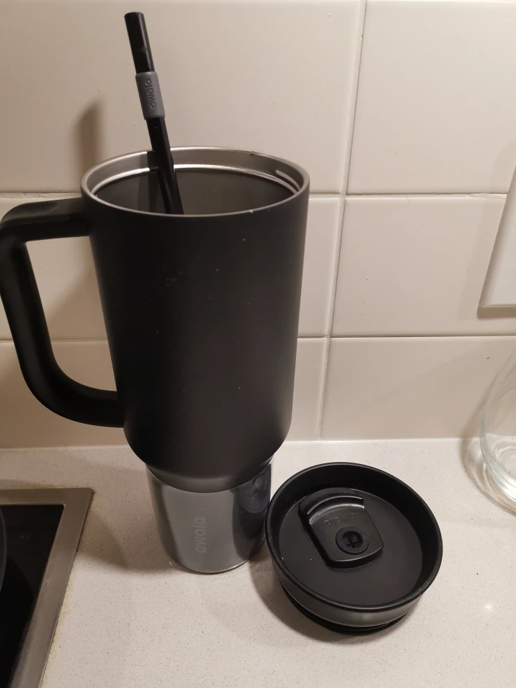 NEW Owala 40oz Tumbler with Handle & Straw - Black