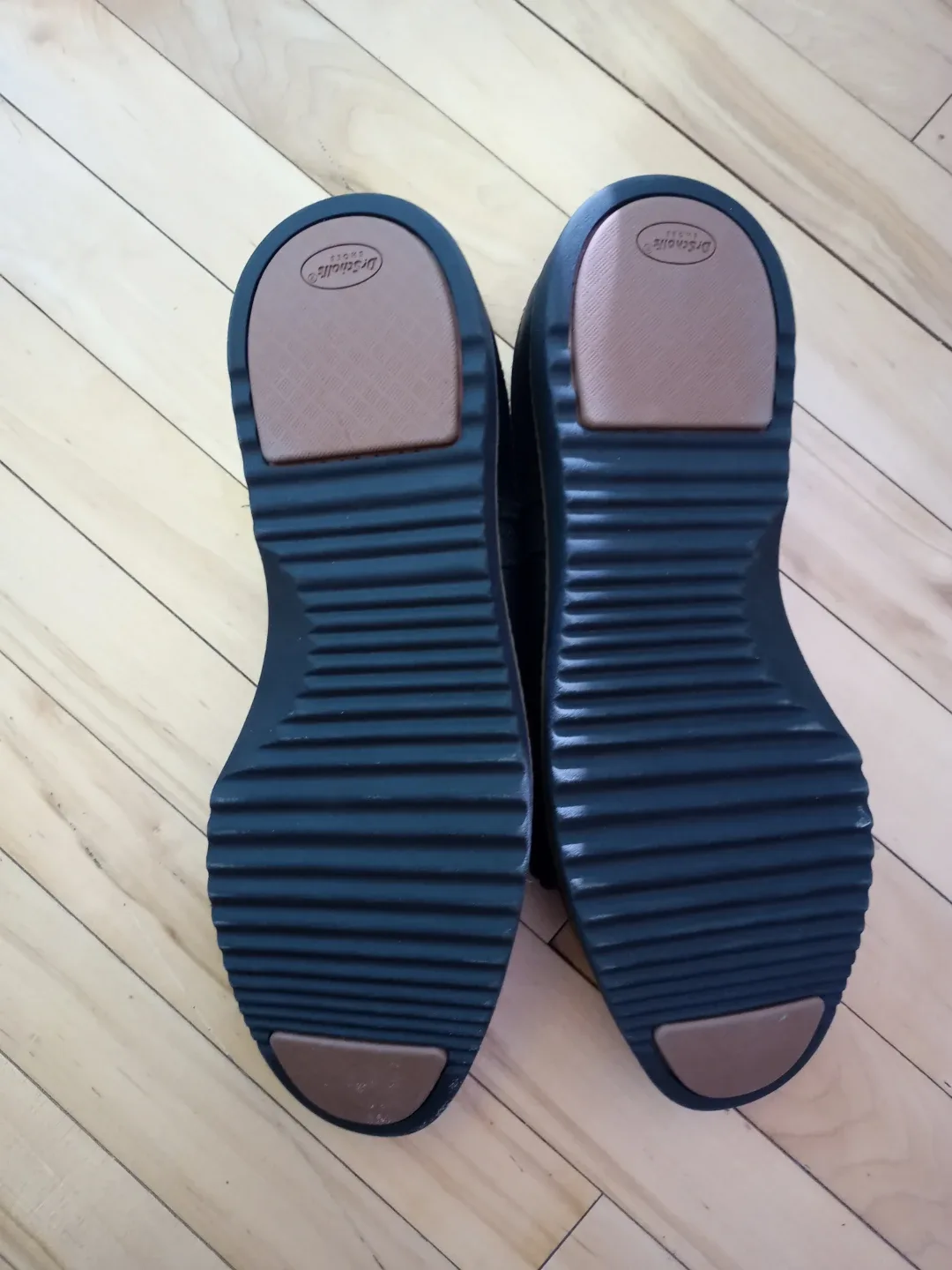 Brand new Dr. Scholl's Black Dress Shoes - Size 11 image indicator(5)