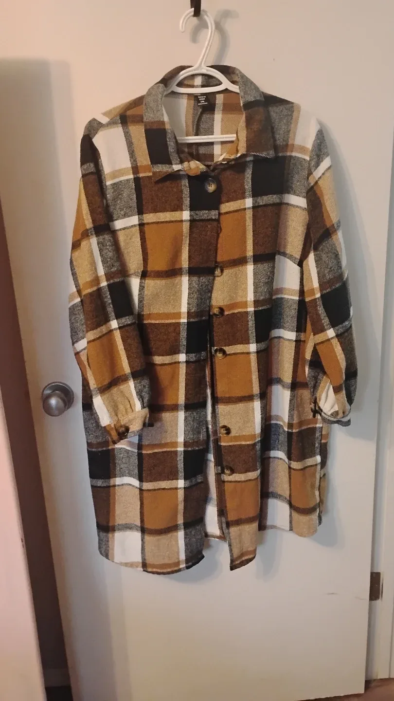 Shein Curve 1XL Plaid Flannel Shacket thumbnail