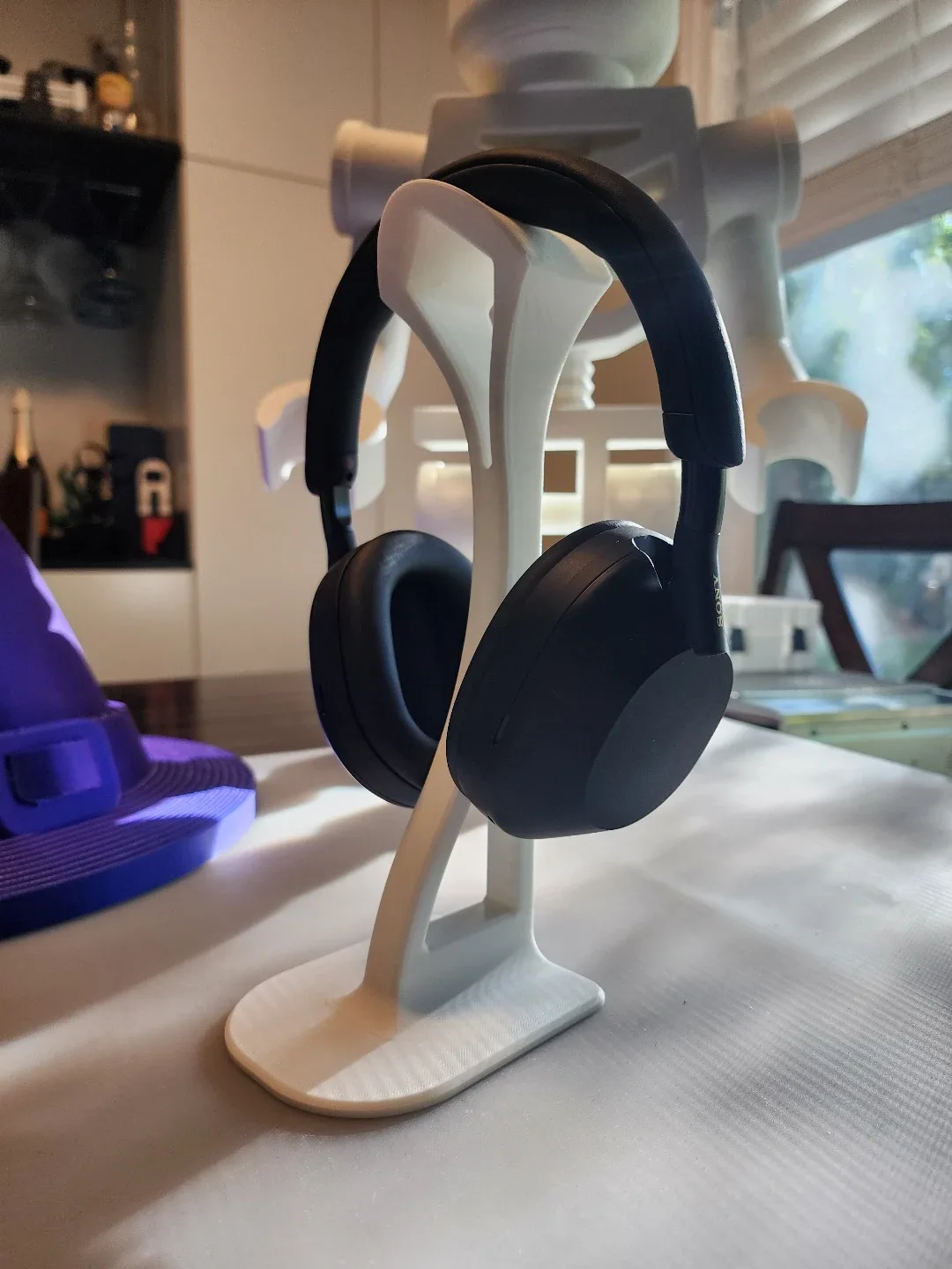 Sony Headphones stand