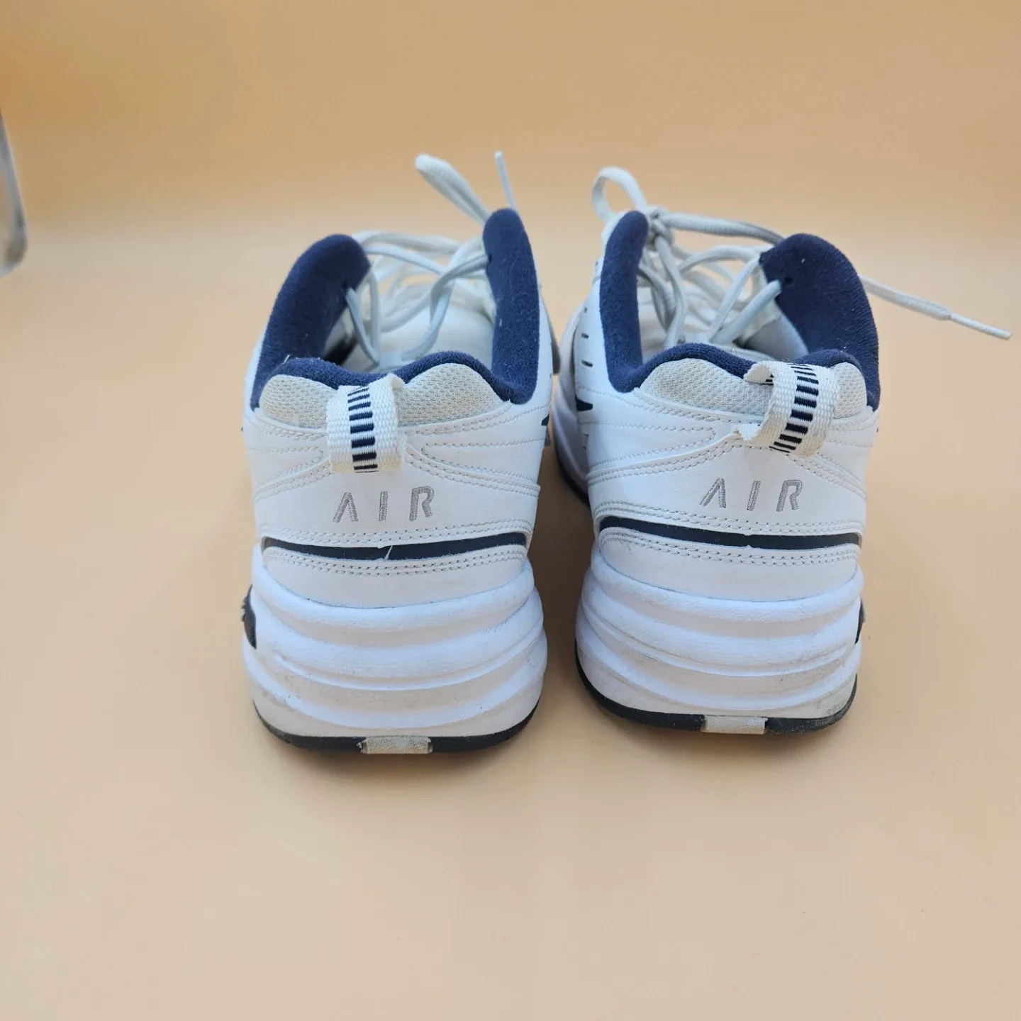 Nike Men Air Monarch IV Running Shoe White Athletic Size 9 image indicator(3)