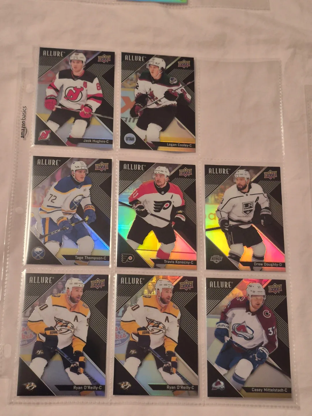 NHL Upper Deck Allure Hockey Cards image indicator(4)