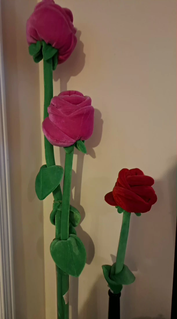 3 Velvet Roses - pink and red colours