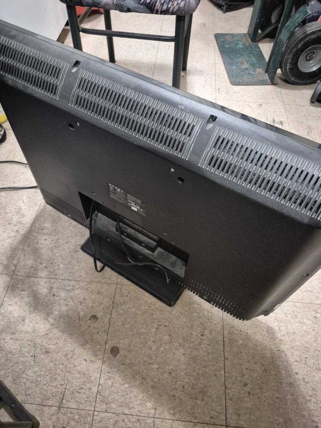 Dynex TV - photo 2