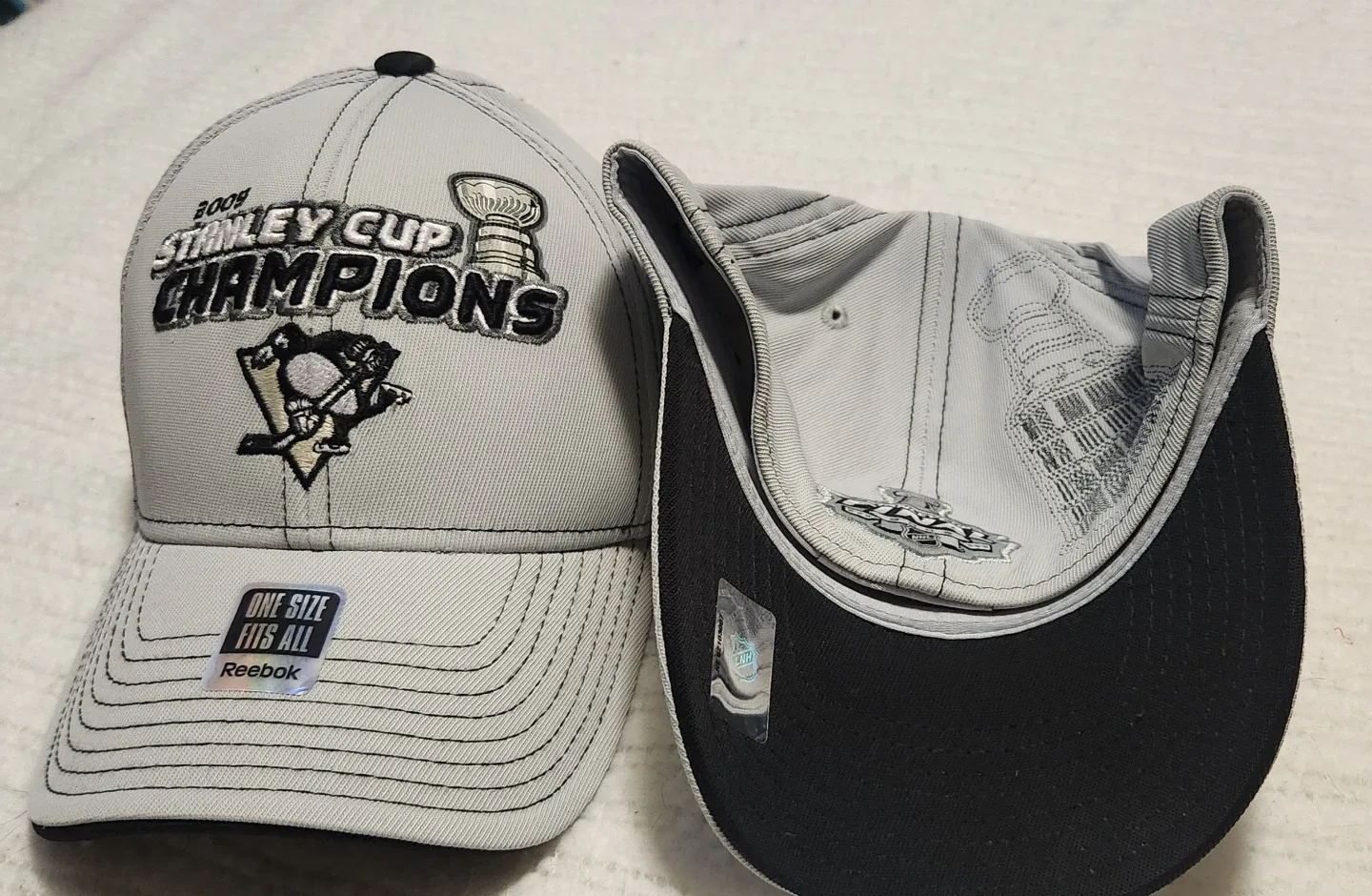 Reebok Pittsburgh Penguins Stanley Cup Champs Hat - One Size image indicator(2)