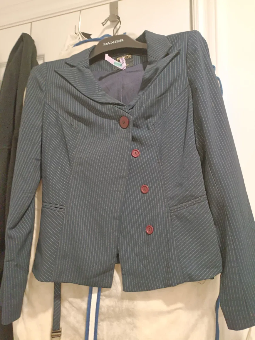 Moscato Pinstripe Blazer