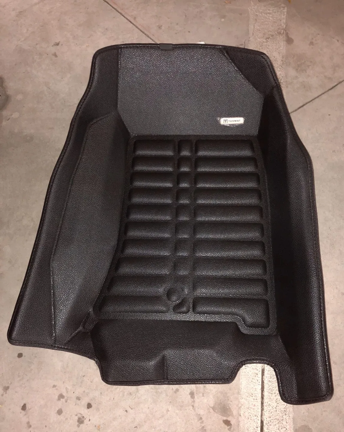 Luxmat Black Car Floor Mats image indicator(2)