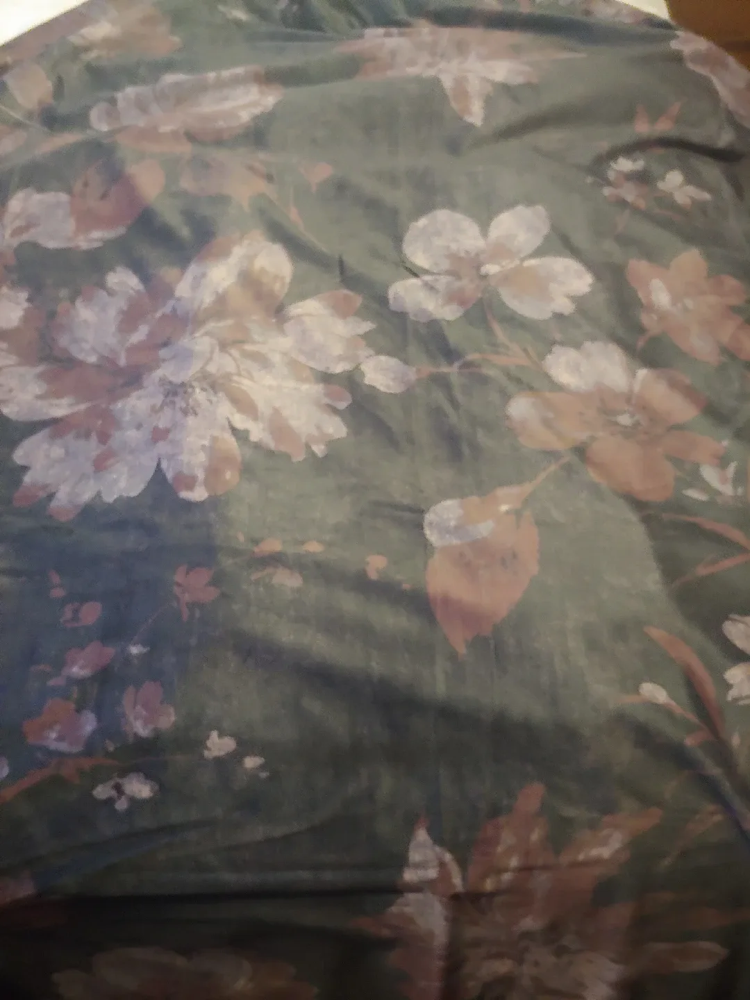 Velvet black and purple floral curtains 🥕 image indicator(3)