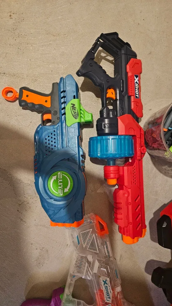 Nerf & X-Shot Blaster Bundle image indicator(4)