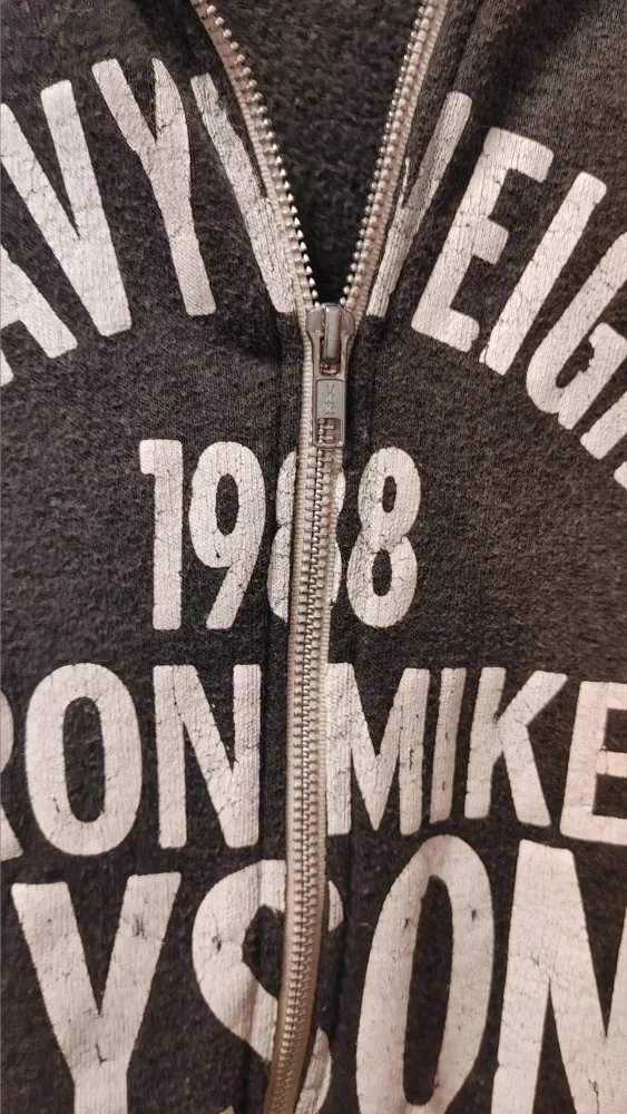 Roots of Fight Iron Mike Tyson Hoodie - XL image indicator(3)