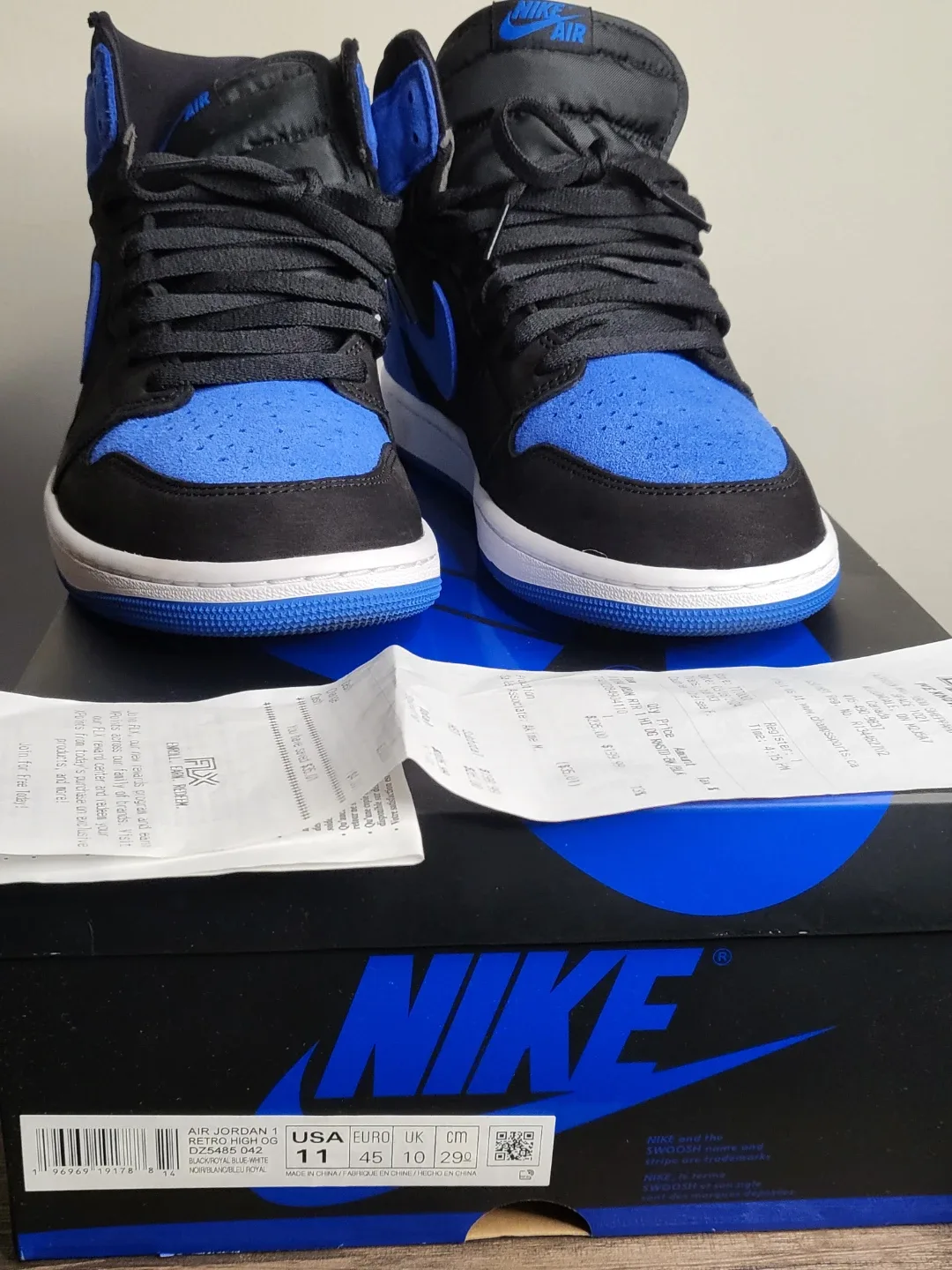 Nike Air Jordan 1 Retro High Royal Blue Toe, Size 11 image indicator(3)