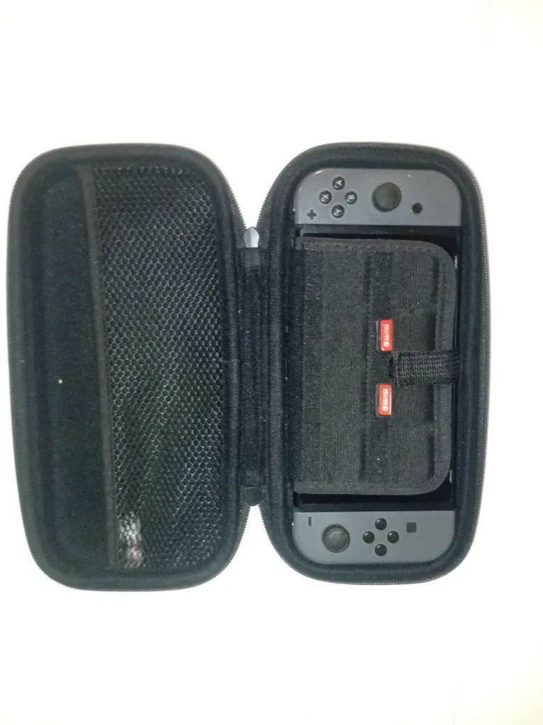 Nintendo Switch Game Case + Games image indicator(8)