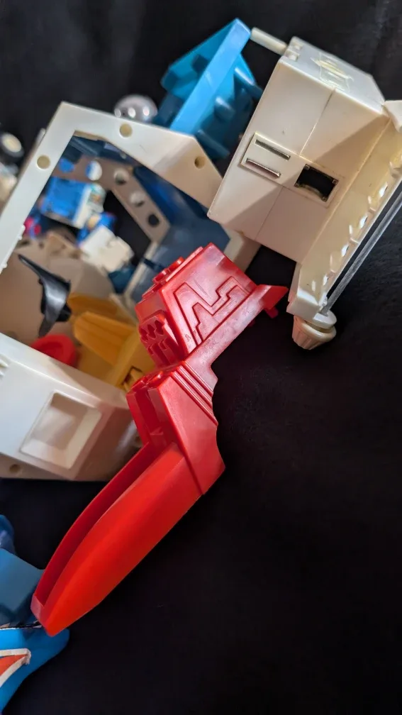 Vintage 80s Micronauts Toy Lot - Parts & Pieces image indicator(8)