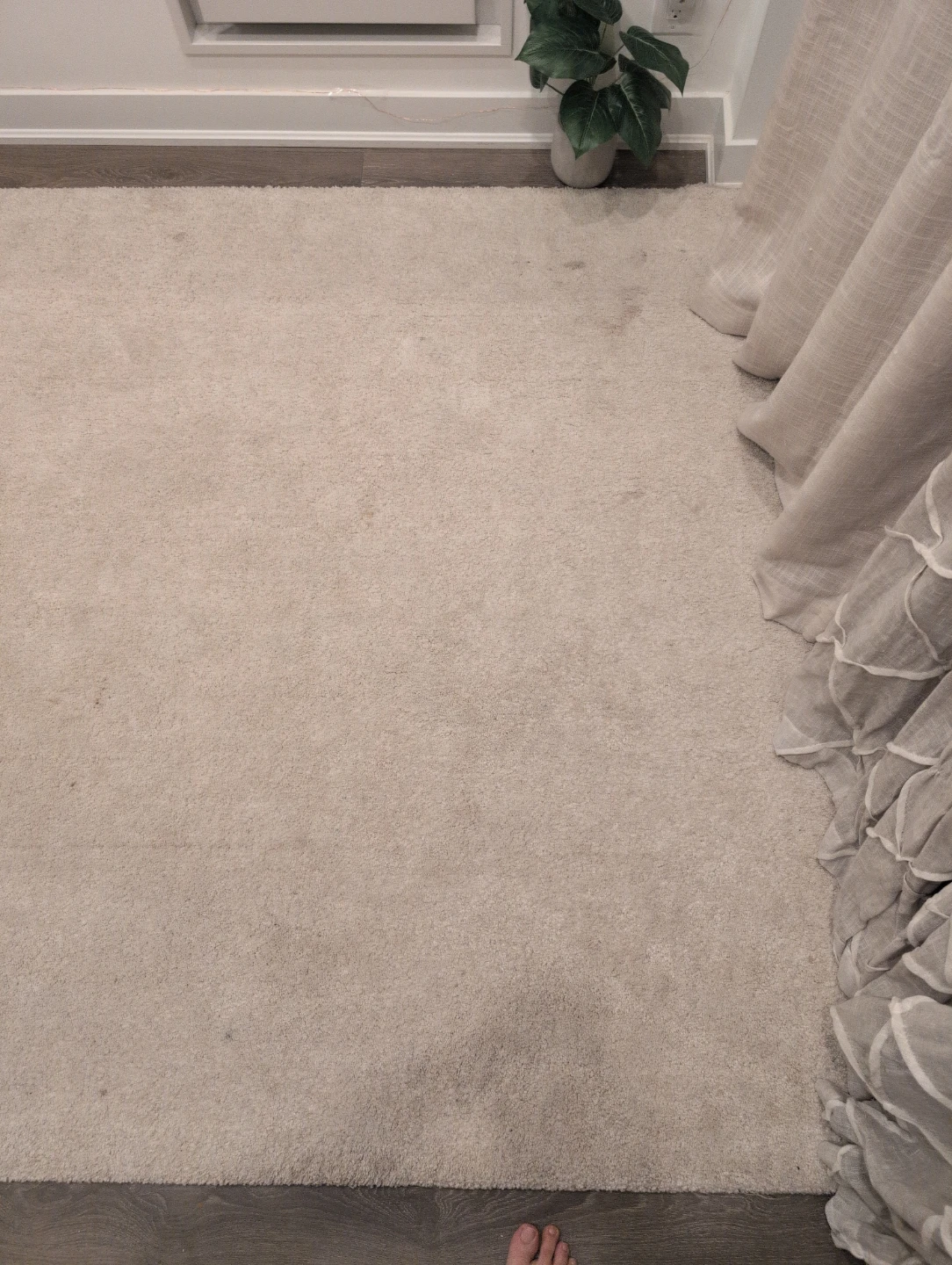 IKEA STOENSE Rug, Low Pile, Off-White - 5'7" x 7'10" - photo 4