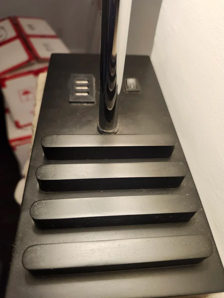 Black Table Lamp with USB Ports image indicator(2)