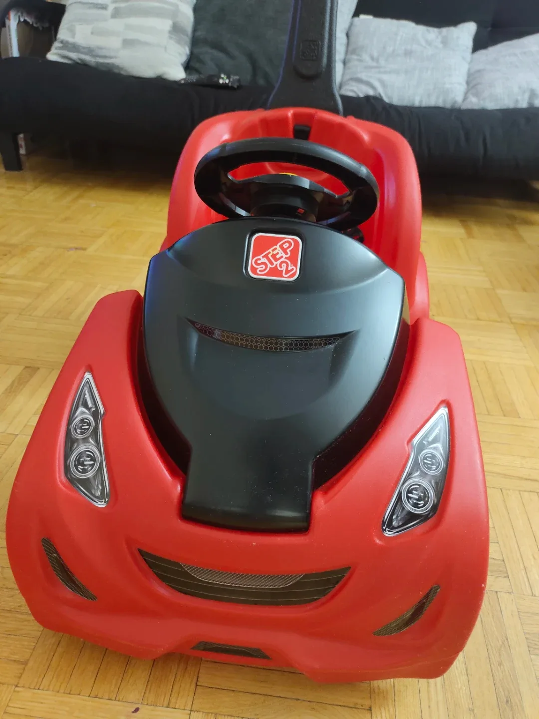 Hardly Used Step2 Red Whisper Ride Touring Wagon image indicator(4)