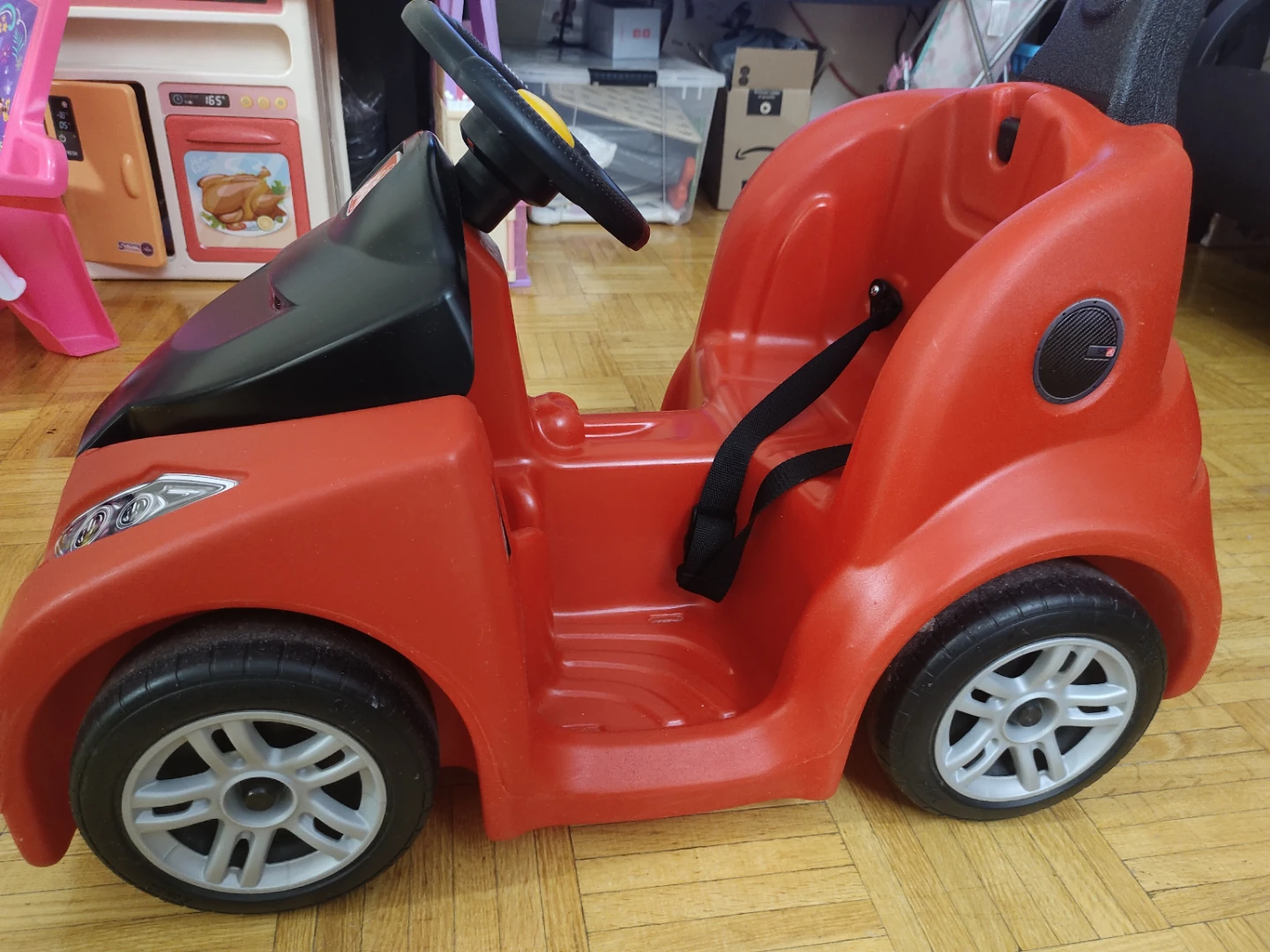 Hardly Used Step2 Red Whisper Ride Touring Wagon - photo 5