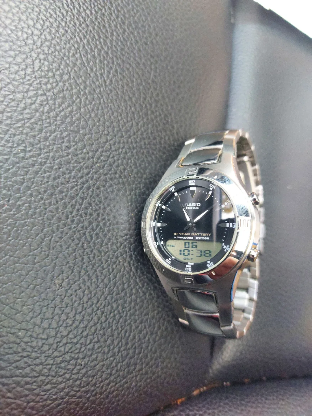 Casio Edifice Illuminator WR100M Watch image indicator(4)