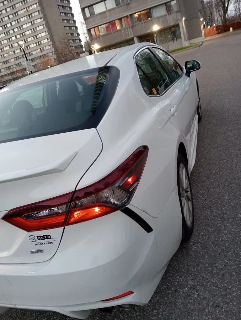 Toyota Camry - Black Interior, 80292 km image indicator(6)