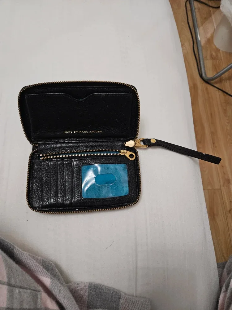 Marc by Marc Jacobs Black Leather Wallet image indicator(2)