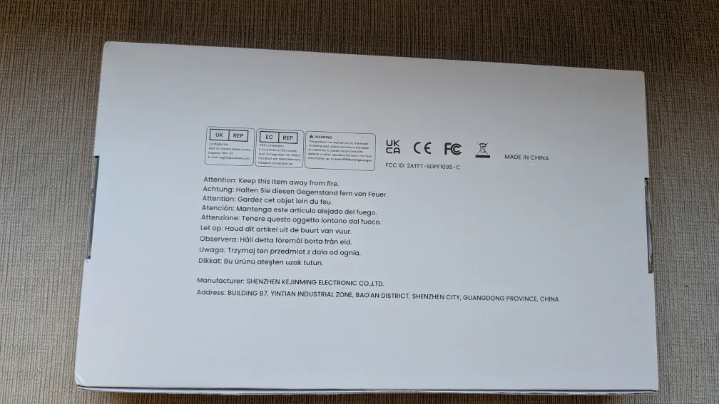 Brand New in Box Frameo 102K Digital Picture Frame - 10.1 Inches image indicator(2)