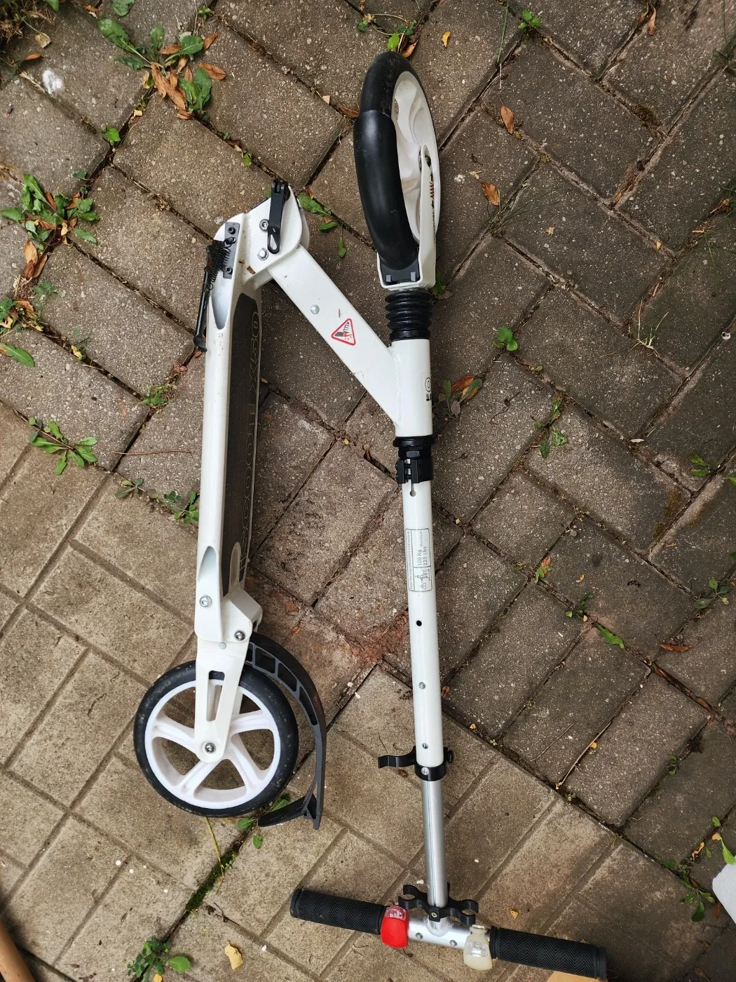 iSCOOT Pro X50 – Adult/Teen Foldable Kick Scooter image indicator(2)