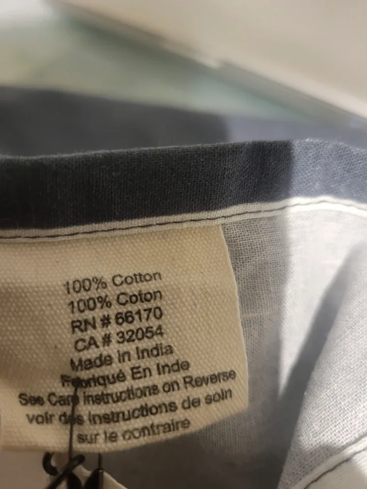 New Urban outfitters Mountain Landscape Tapestry 48 x 72 in image indicator(3)