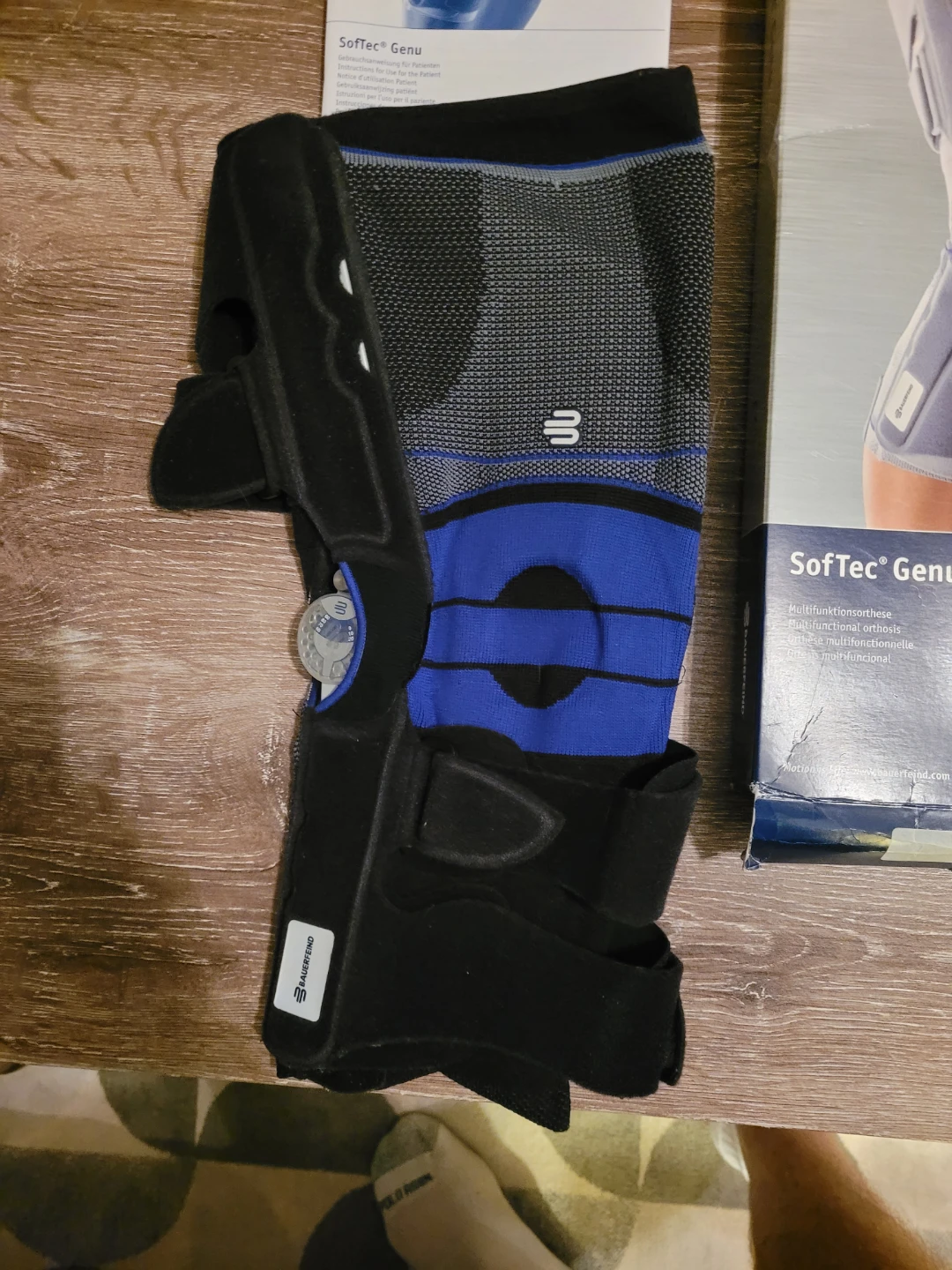Bauerfeind SofTec Genu Knee Brace - photo 3