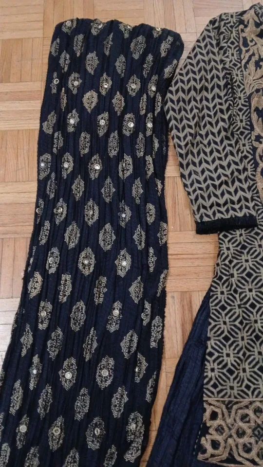 Limelight Embroidered Shalwar Kameez - Black & Gold image indicator(5)