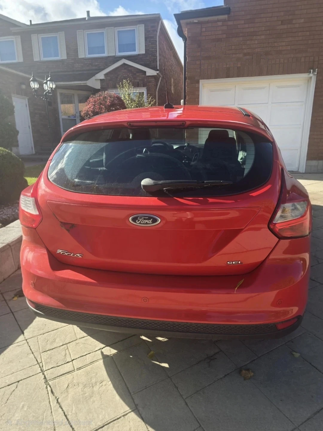Red Ford Focus - Used - photo 2
