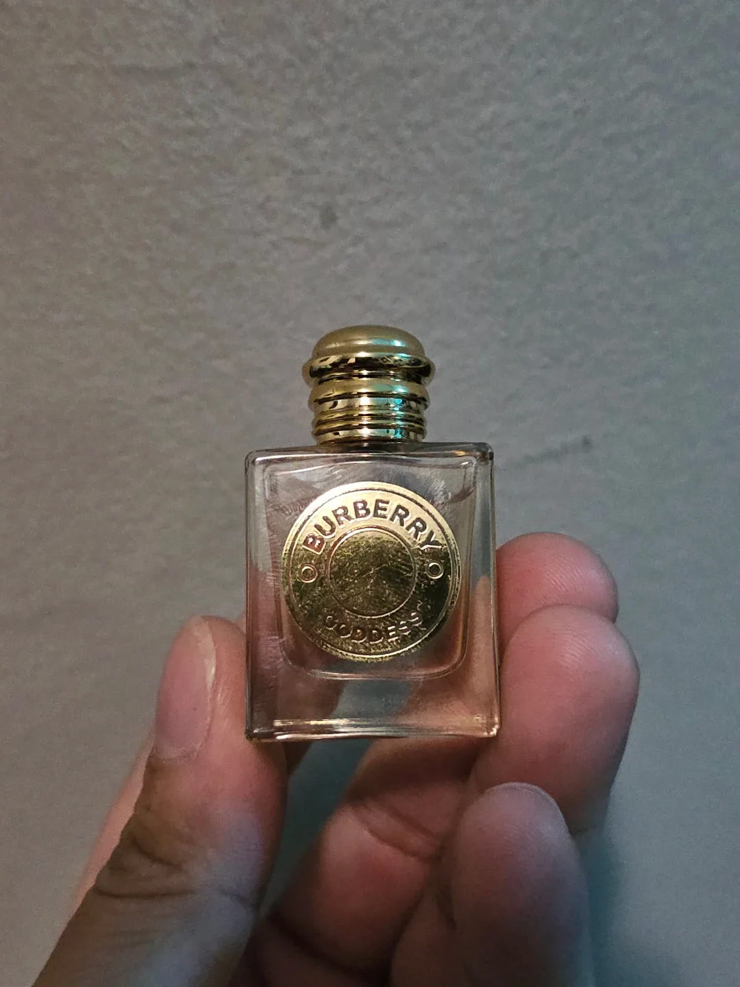 Burberry Goddess Eau de Parfum - Travel size image indicator(4)