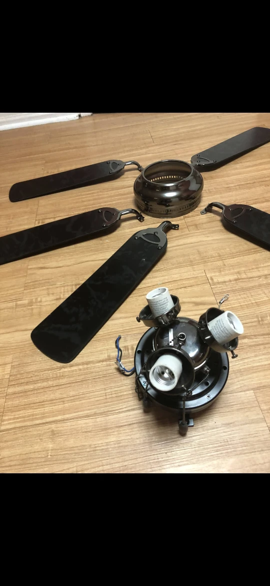 Ceiling Fan with Blades & Light Fixture - photo 2